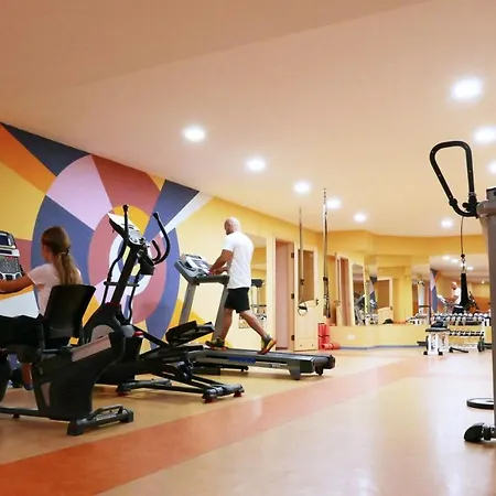 Letizia Country Club Otel Shayan