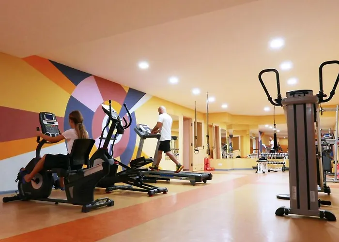 Letizia Country Club Hotel Šajan
