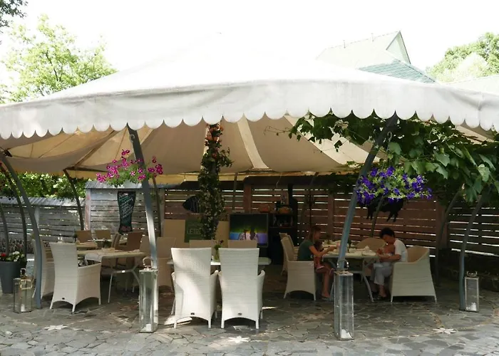 Hotel Letizia Country Club Šajan