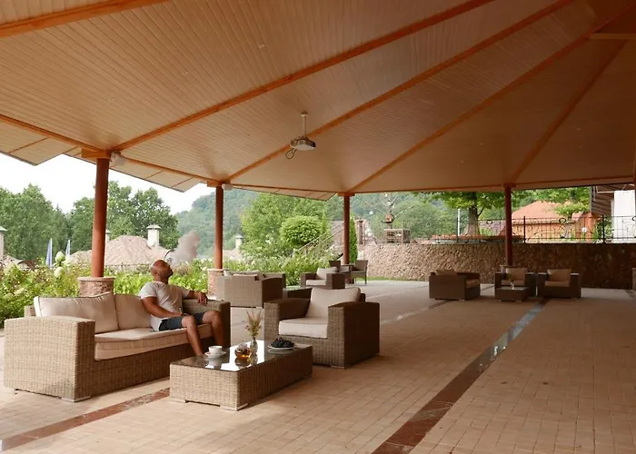 Letizia Country Club 3*
